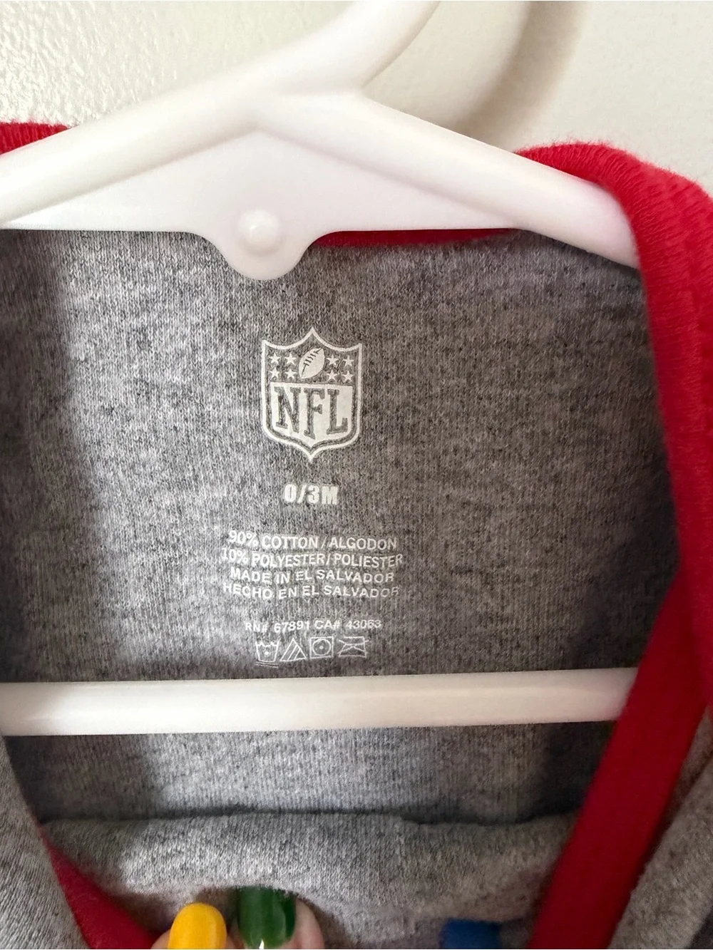 NFL Kansas City Chiefs Gray Red Trim Logo Baby Bodysuit 0-3M Short Sleeve